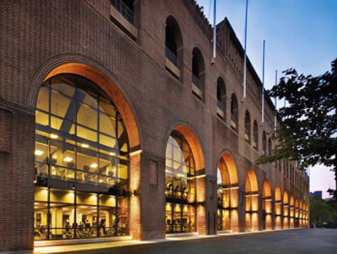 Decreasing perspective view of the arches of Weiss Pavilion